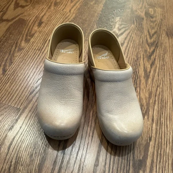 Dansko professional clogs - Picture 2 of 5